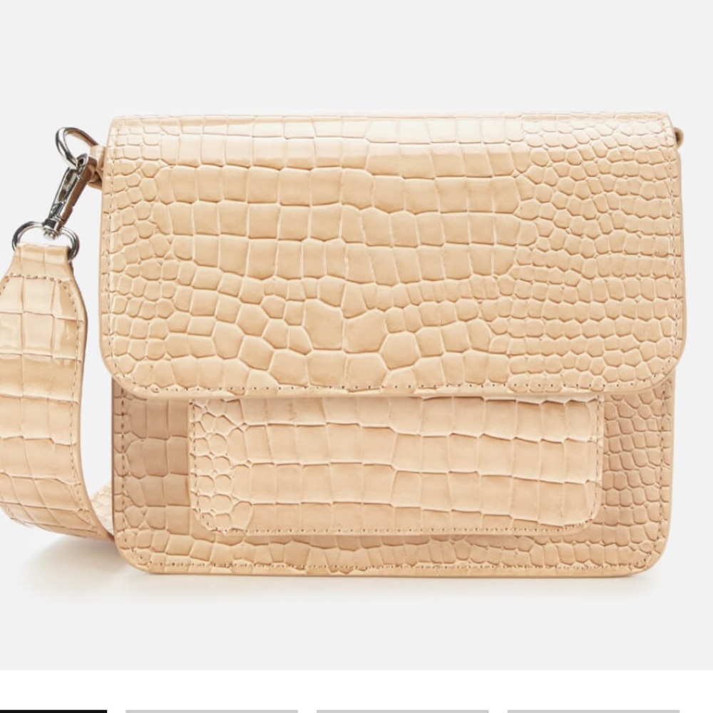 NWT HVISK Women's Cayman Pocket Cross Body Bag  purse - Light Beige